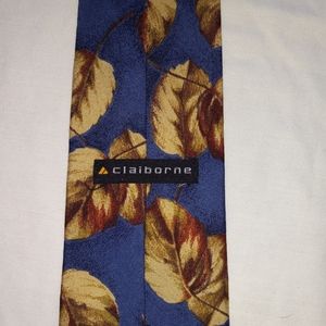 Claiborne RN 52002 100% Silk neck tie